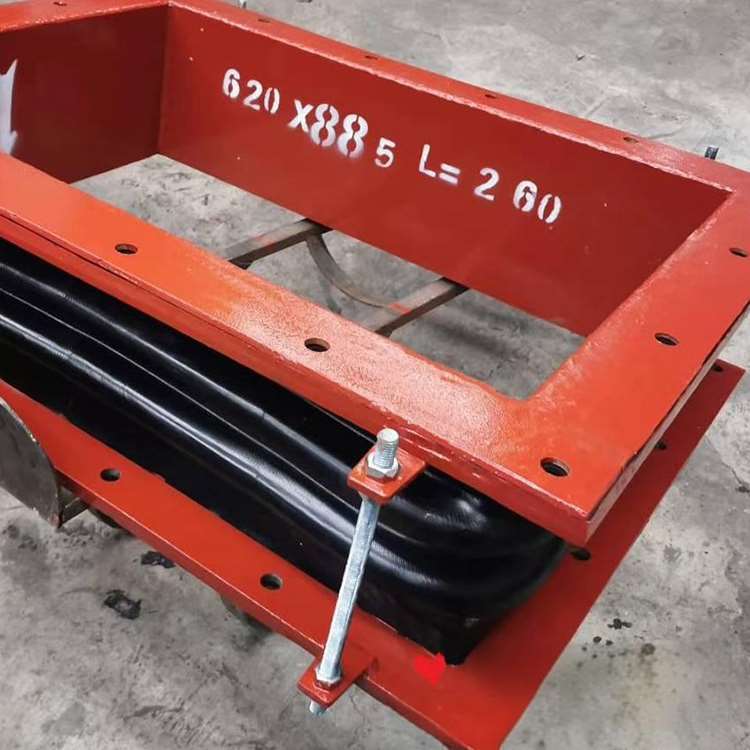 1716867945132512